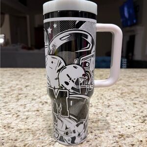 Football Mom  Black With Handle Drink Through Lid, 40oz